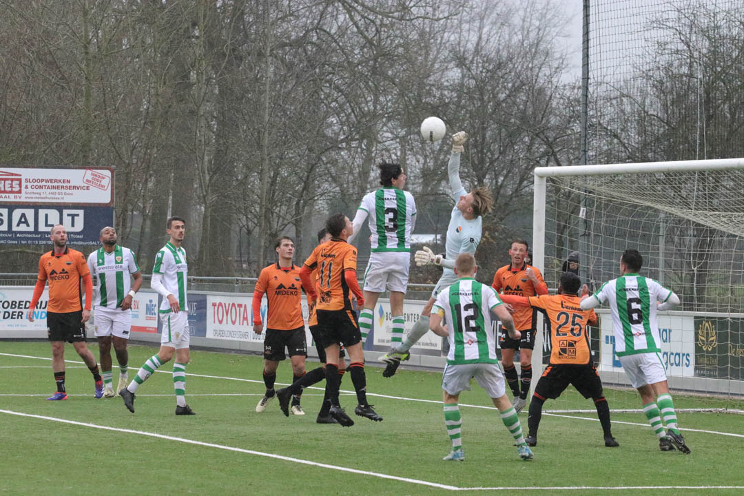 Smitshoek laat de punten in Kloetinge
