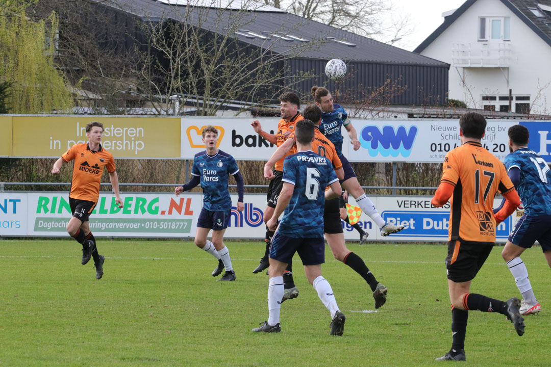 Zware thuisnederlaag Smitshoek