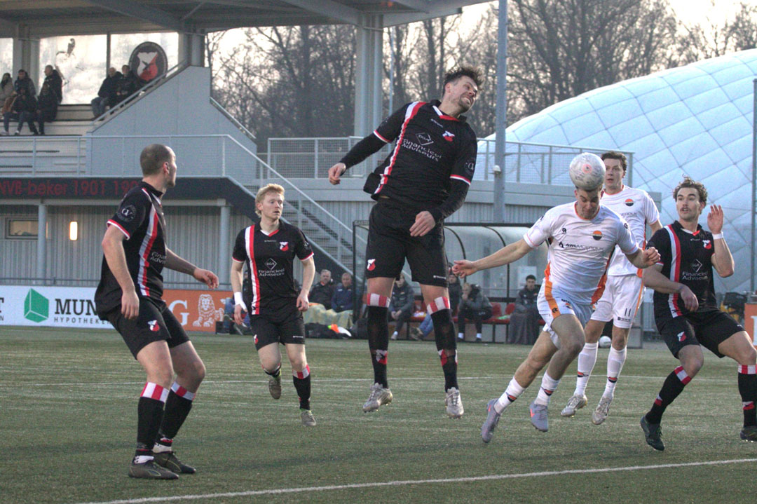 Zwak Smitshoek verliest bij HBS