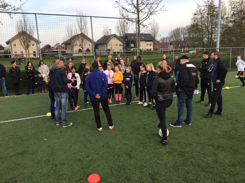 Grote opkomst voor meiden proeftraining seizoen 2019/2020