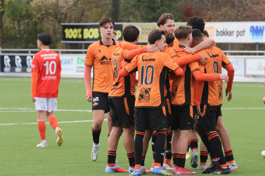 Topper: Smitshoek O23.1 vs HBS O23.1