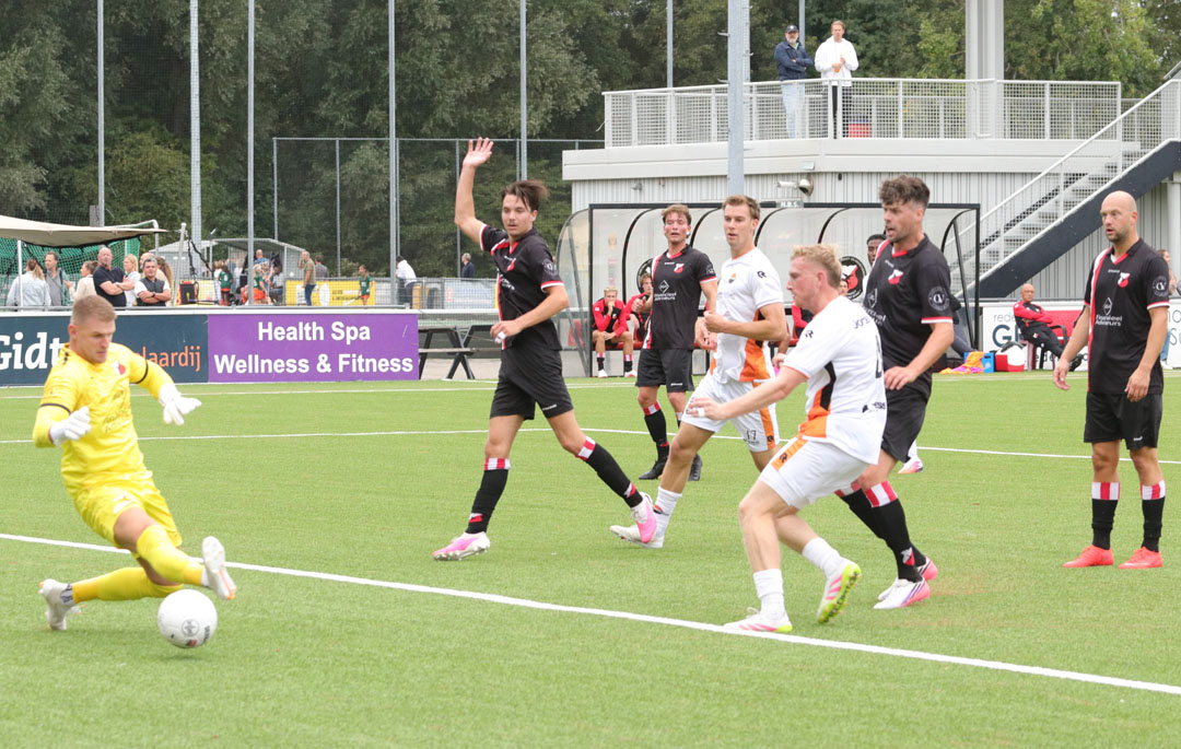 Smitshoek op karakter naar overwinning bij HBS