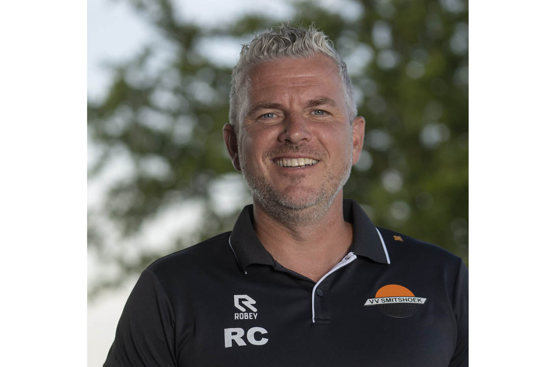RICHARD VAN CAPPELLEN NIEUWE HOOFDTRAINER SMITSHOEK